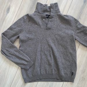hugo boss 100% virgin wool sweater